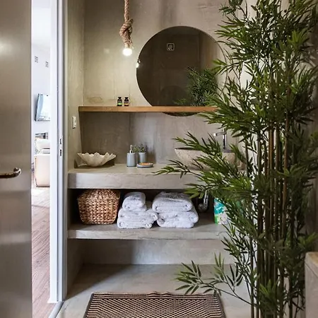 Domus Aqua